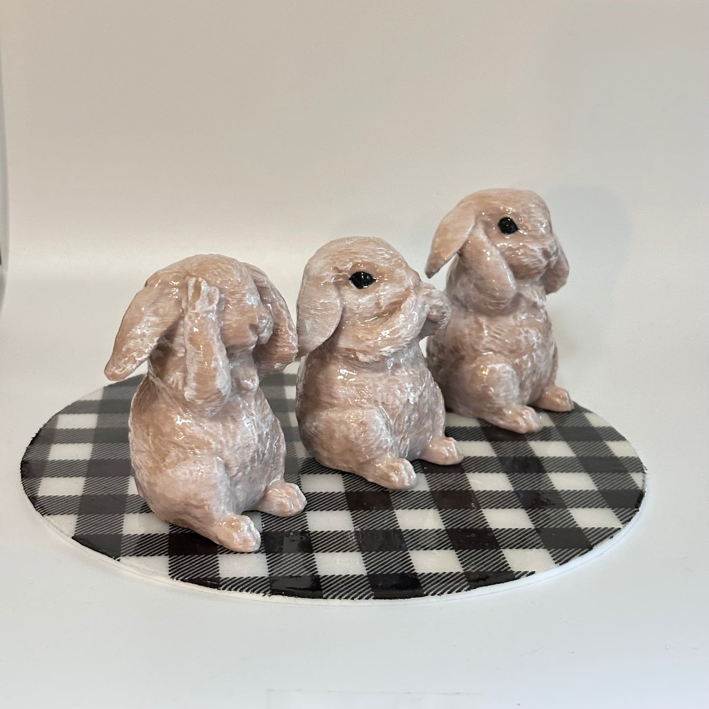 3 Wise Bunnies