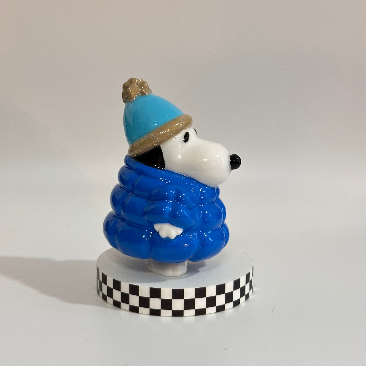 Small Snoopy Puffer Jacket Shelfie Holiday Collectable