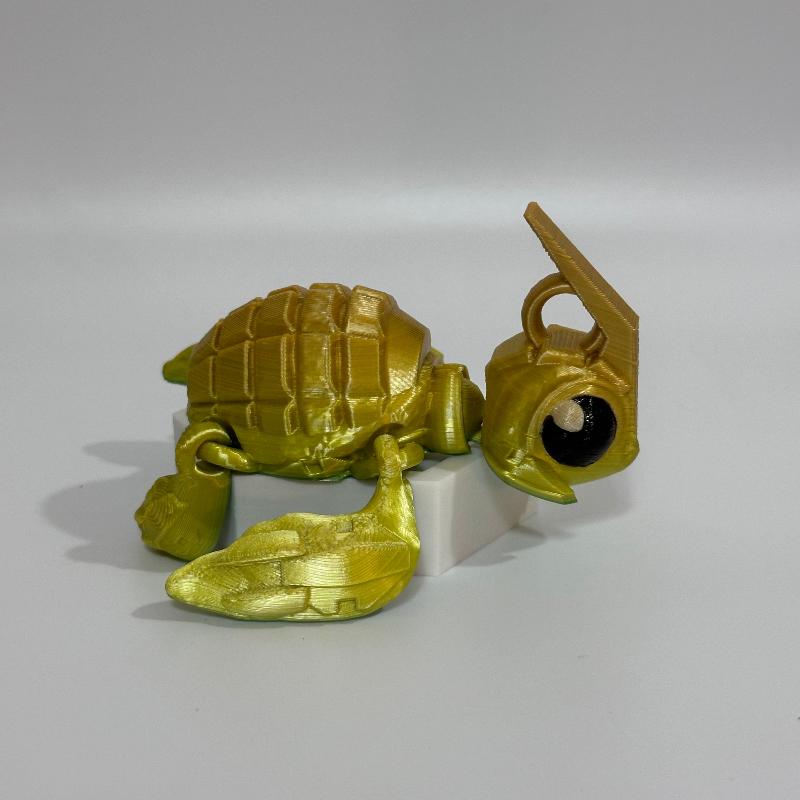 T43 Medium Gold Grenade Turtle