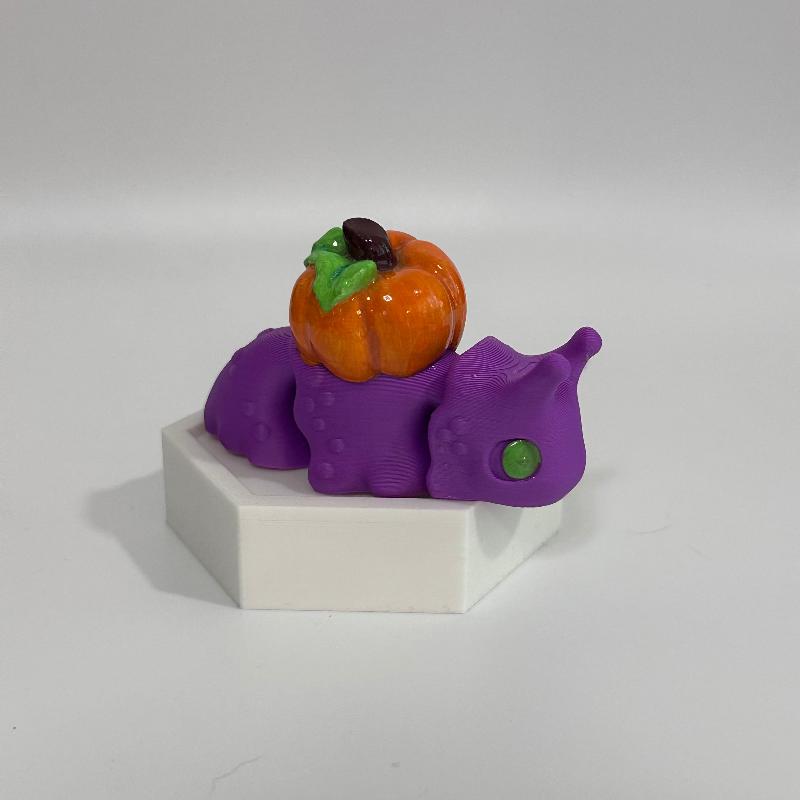 SP12 Purple Pumpkin Snail Spooky Fidget