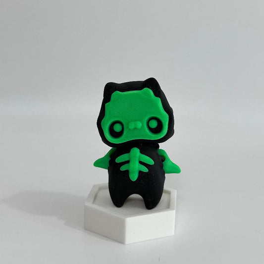 SP23 Green Black Skelly Pixie Spooky Fidget