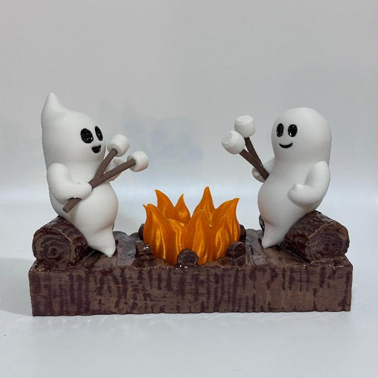 SP38 Ghost Fire Pit Spooky Shelfie