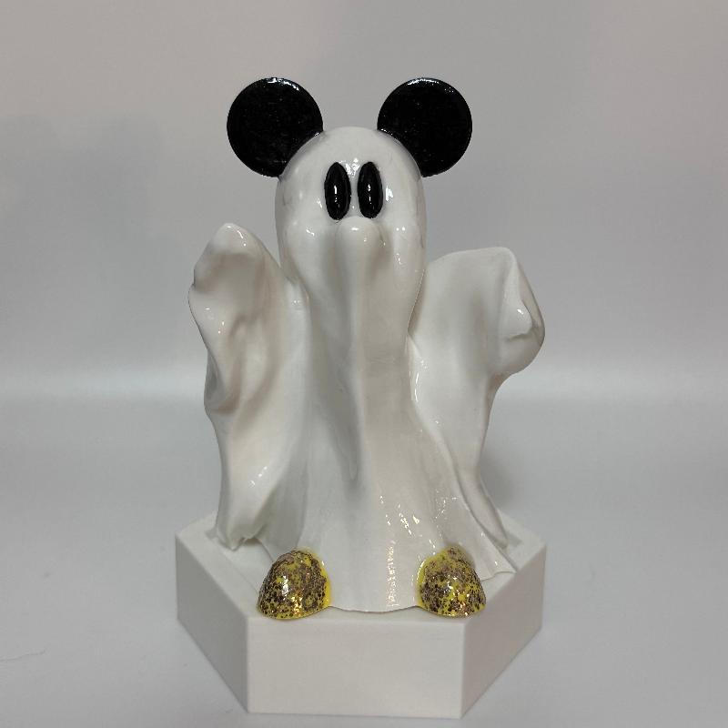 SP99 Mickey Spooky Shelfie