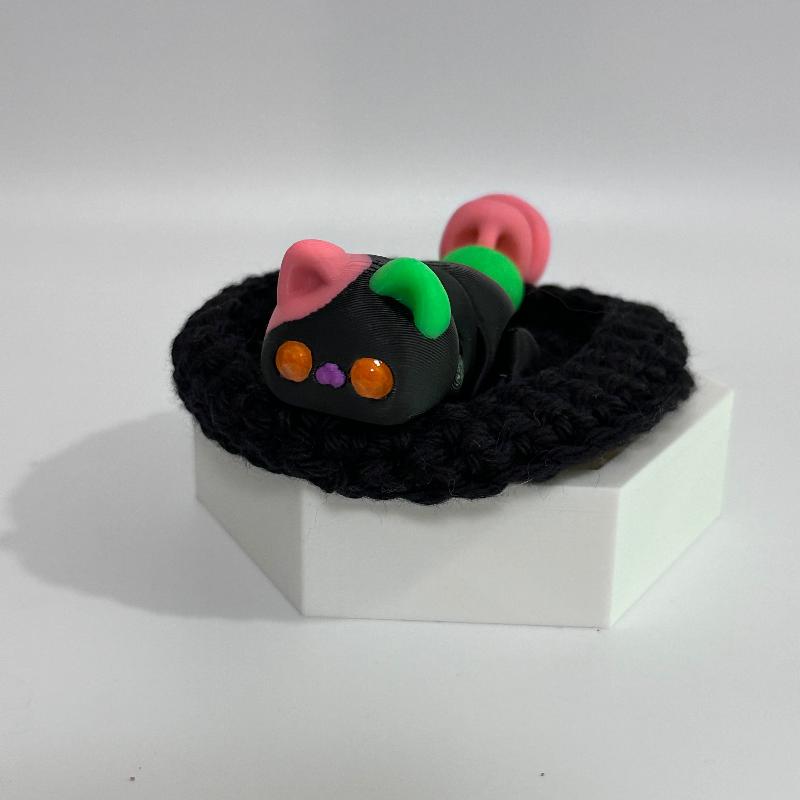 C1 Halloween Cat & Bed Fidget