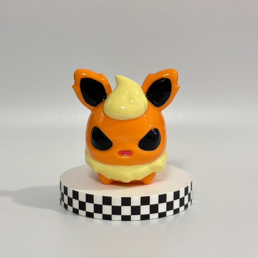 Chibi Flareon Evolution Pokemon Shelfie Collectable