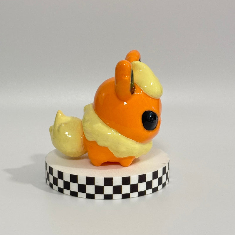 Chibi Flareon Evolution Pokemon Shelfie Collectable