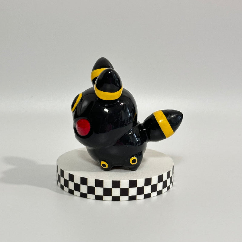 Chibi Umbreon Evolution Pokemon Shelfie Collectable