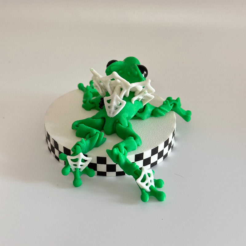 Fangbert the Dracula Frog 3D Printed Fidget Collectable