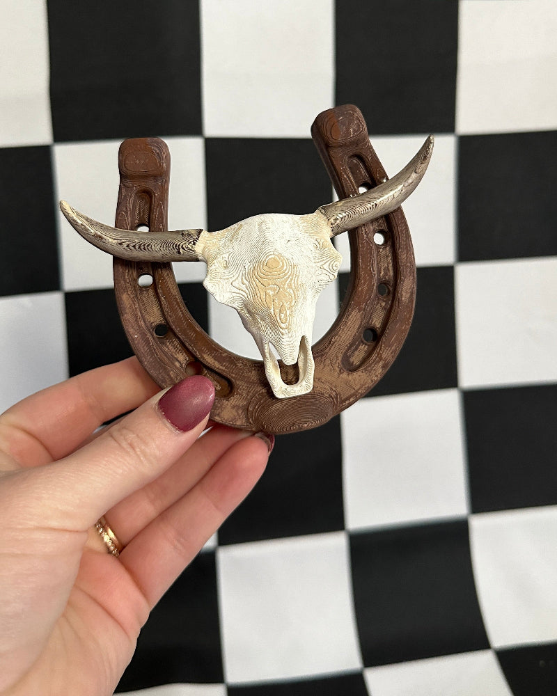 Longhorn Skull Horseshoe Magnet | Western Rustic Decor & Cowboy Wall Art