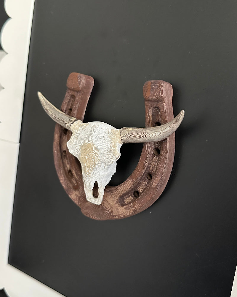 Longhorn Skull Horseshoe Magnet | Western Rustic Decor & Cowboy Wall Art