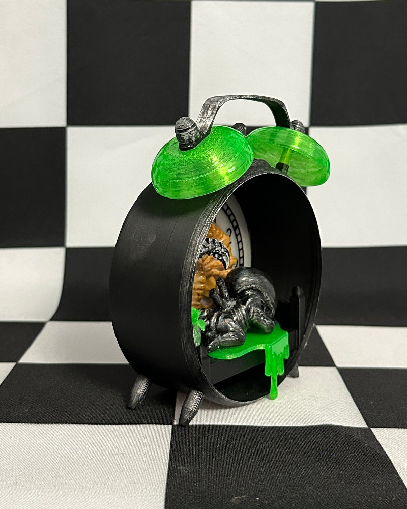 Xenomorph Tiny Timekeeper | Glow-in-the-Dark Alien Bedroom Collectible