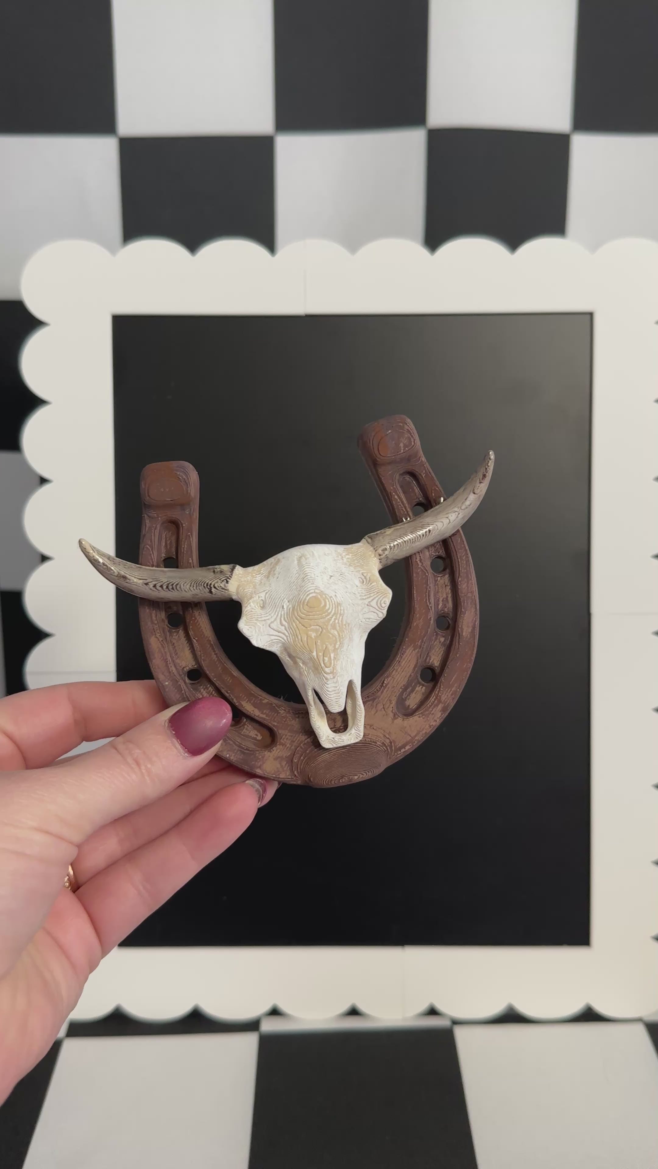 Longhorn Skull Horseshoe Magnet | Western Rustic Decor & Cowboy Wall Art