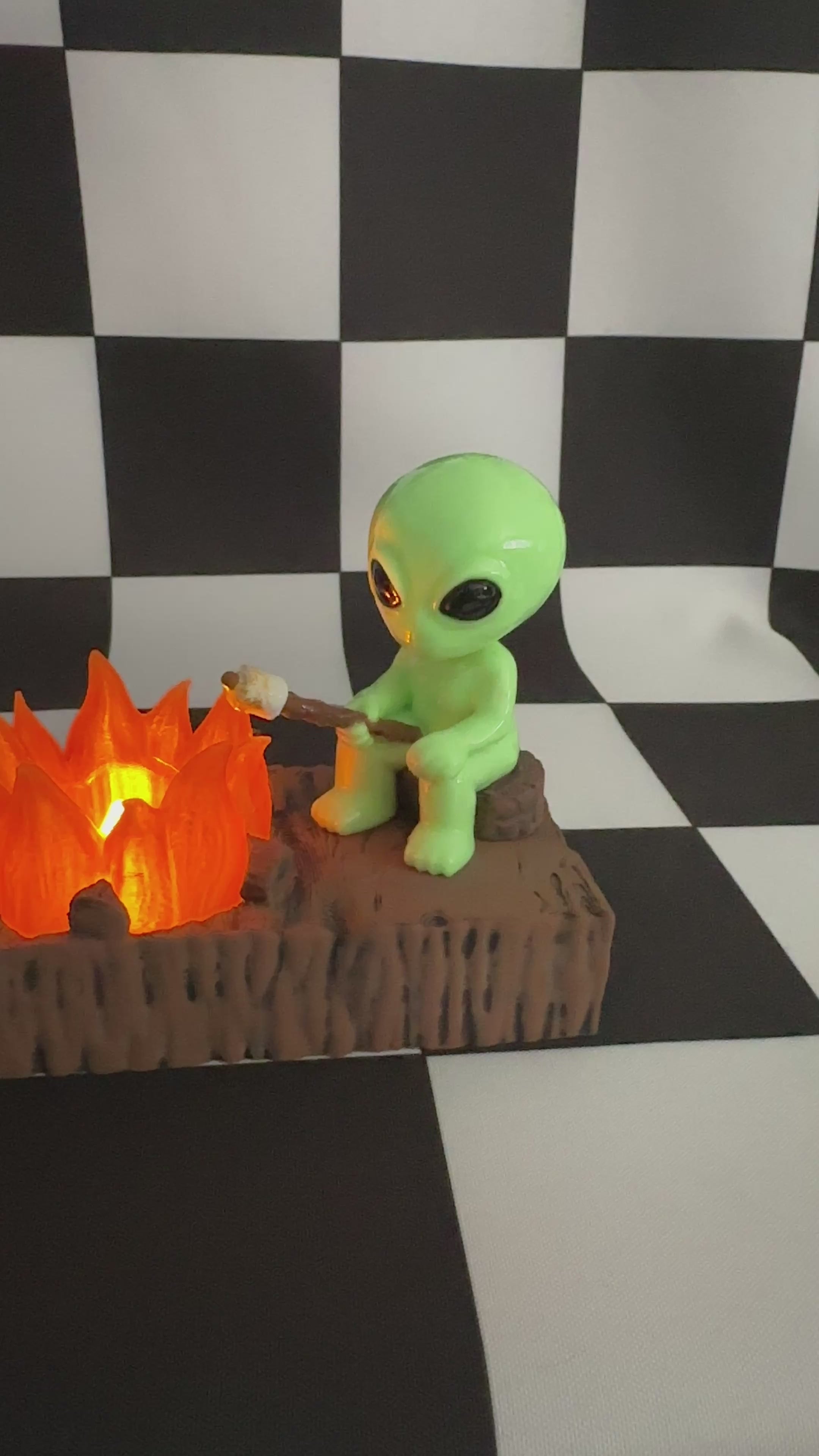 Bigfoot & Alien Tealight S'mores Campfire Collectible