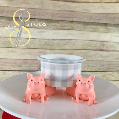 3D Printed Pig Indoor Planter Feet Stand | Salty Stitchers at More Heart Studio